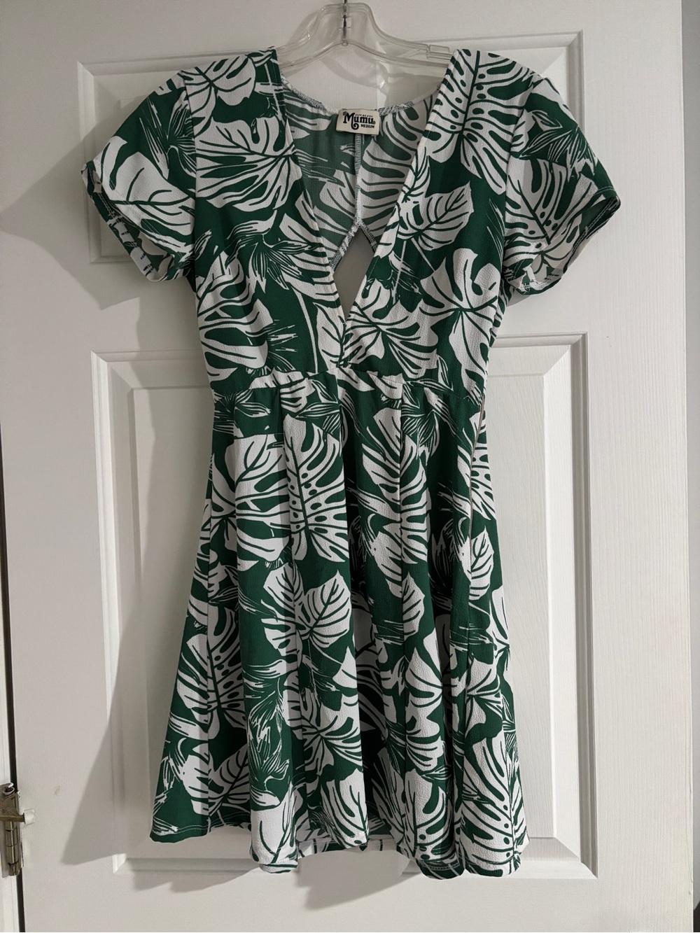Show Me Your MuMu Green White Monstera Palm Print Crepe Mini Dress - Medium
